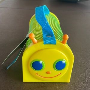 NWT Melissa& Doug Sunny Patch Bug House